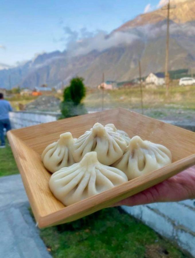 Krebuli Hotell Kazbegi Eksteriør bilde